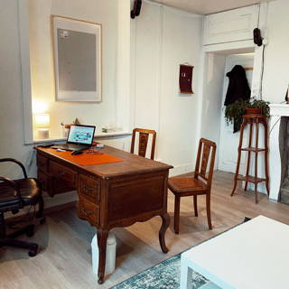 Bureau privé 15 m² 1 poste Location bureau Rue des Âges Loray 25390 - photo 2